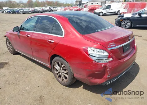 2017 Mercedes-Benz C 300 4Matic/Luxury 4Matic/Sport 4Matic from USA, damaged, VIN 55SWF4KB7HU231035